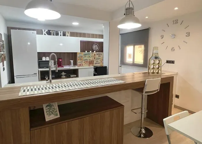 Comfort, Diseno Y Funcionalidad En 1-3 Personas Apartment